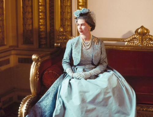 Queen Elizabeth II: Her Life in Style – dates extended